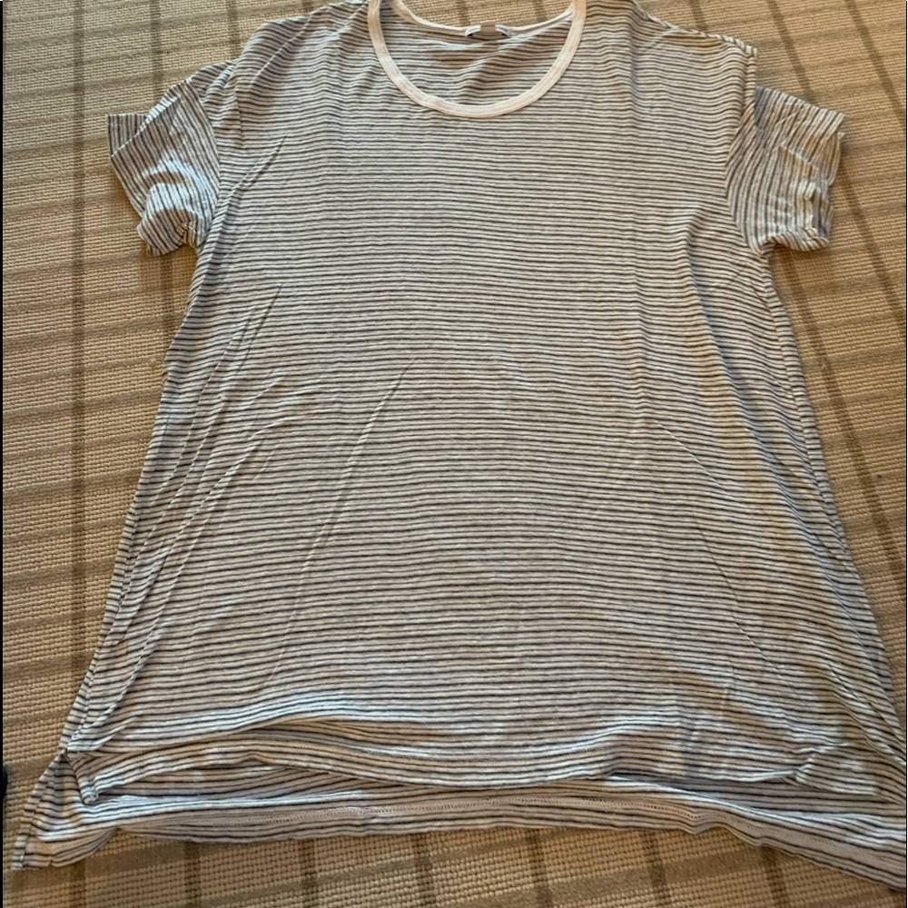 James Perse thin striped white and black t shirt.
